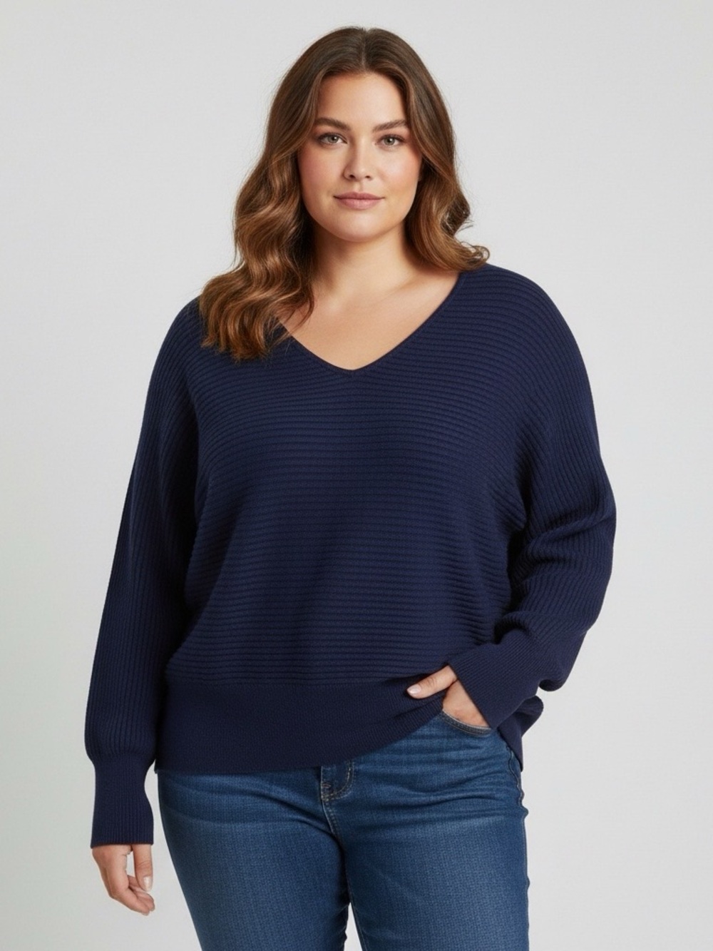 Women's Ribbed V-Neck Sweater in Navy XL